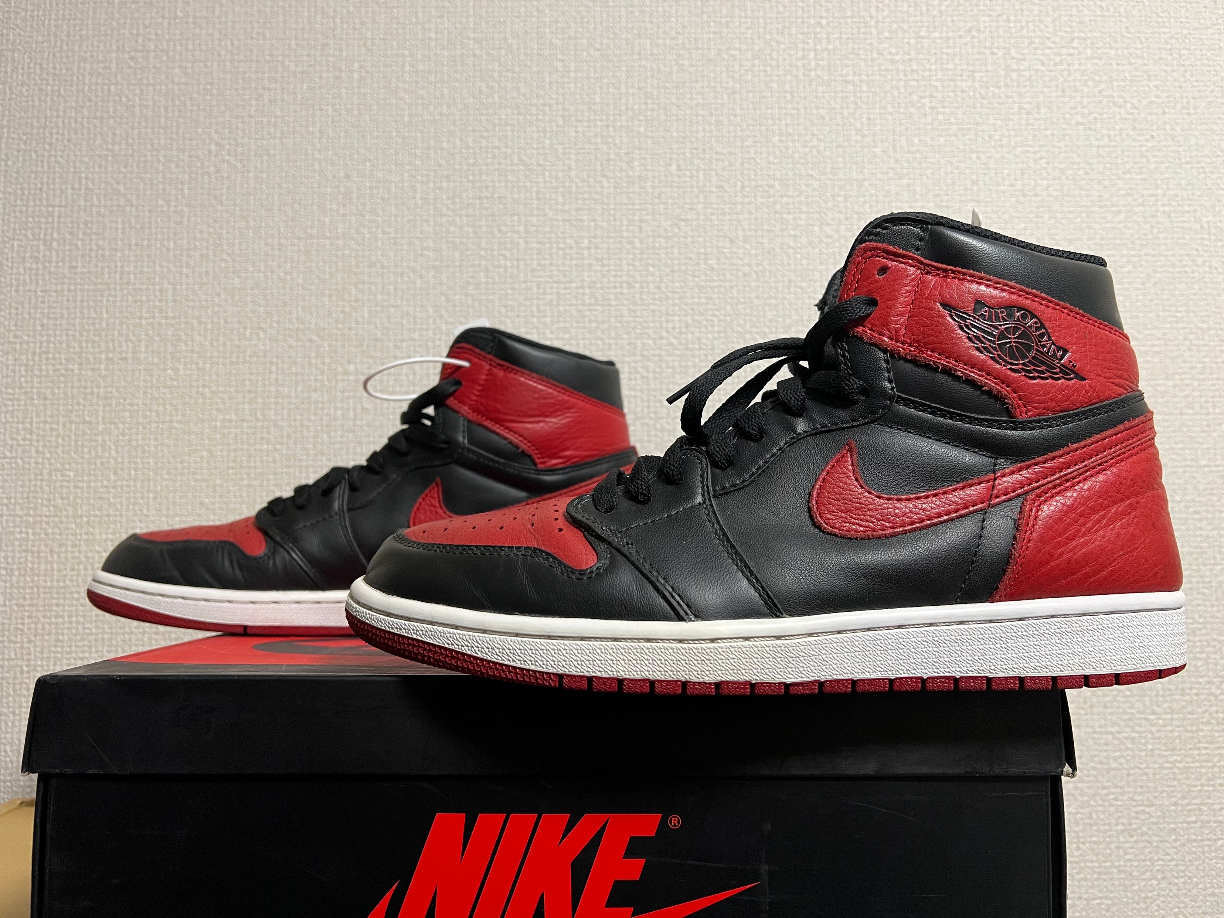 Nike Air Jordan 1 Retro High OG "Bred/Banned" (2016)