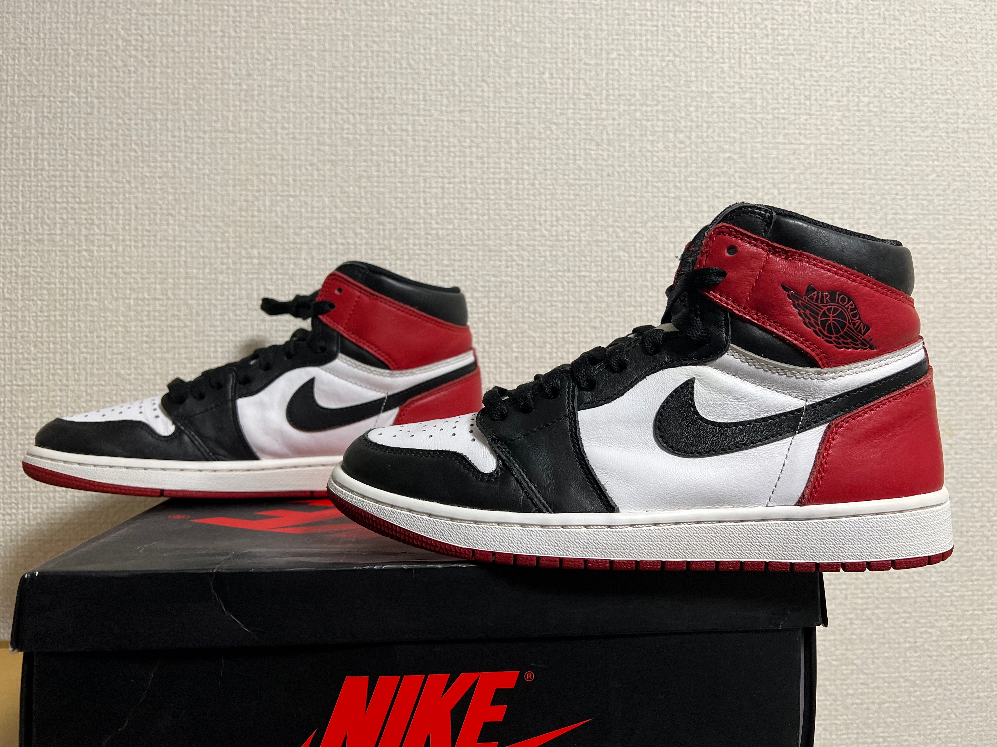 Nike Air Jordan 1 Retro High OG "Black Toe"(2016)