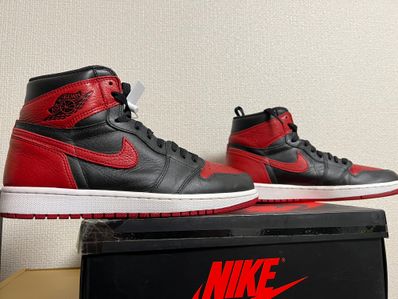 Nike Air Jordan 1 Retro High OG "Bred/Banned" (2016)