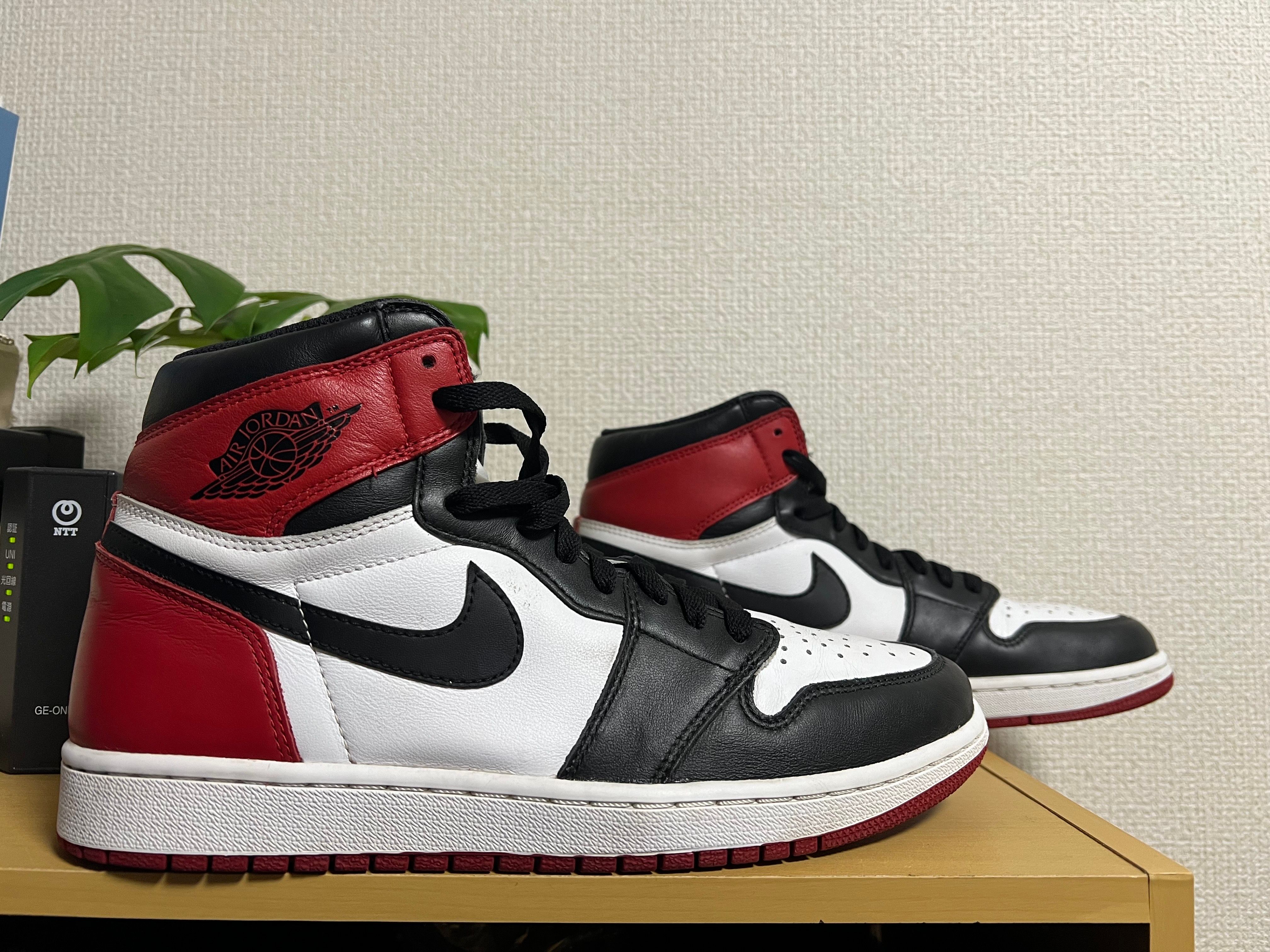 Nike Air Jordan 1 Retro High OG "Black Toe"(2016)