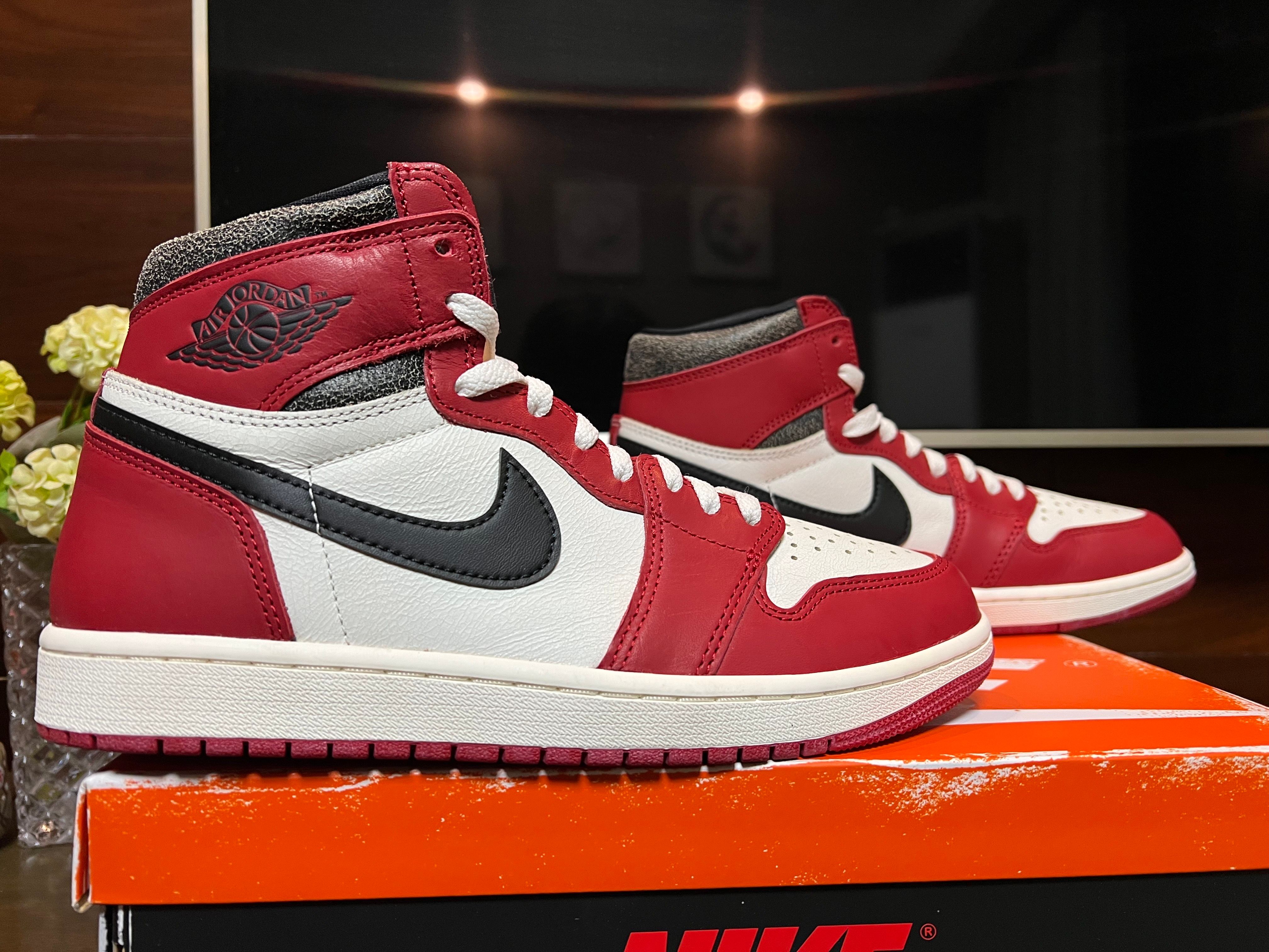 Nike Air Jordan 1 High OG "Lost & Found/Chicago"