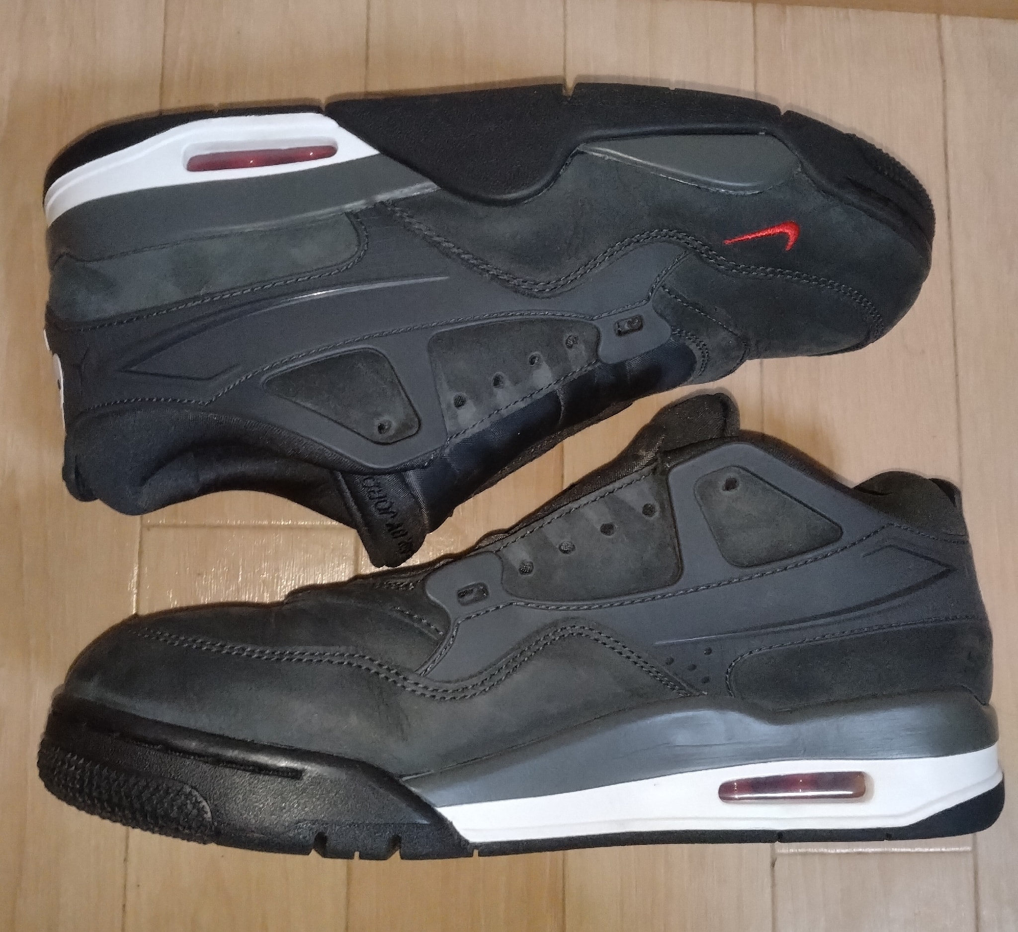 Nigel Sylvester × Nike Air Jordan 4 RM SP "Driveway Grey"