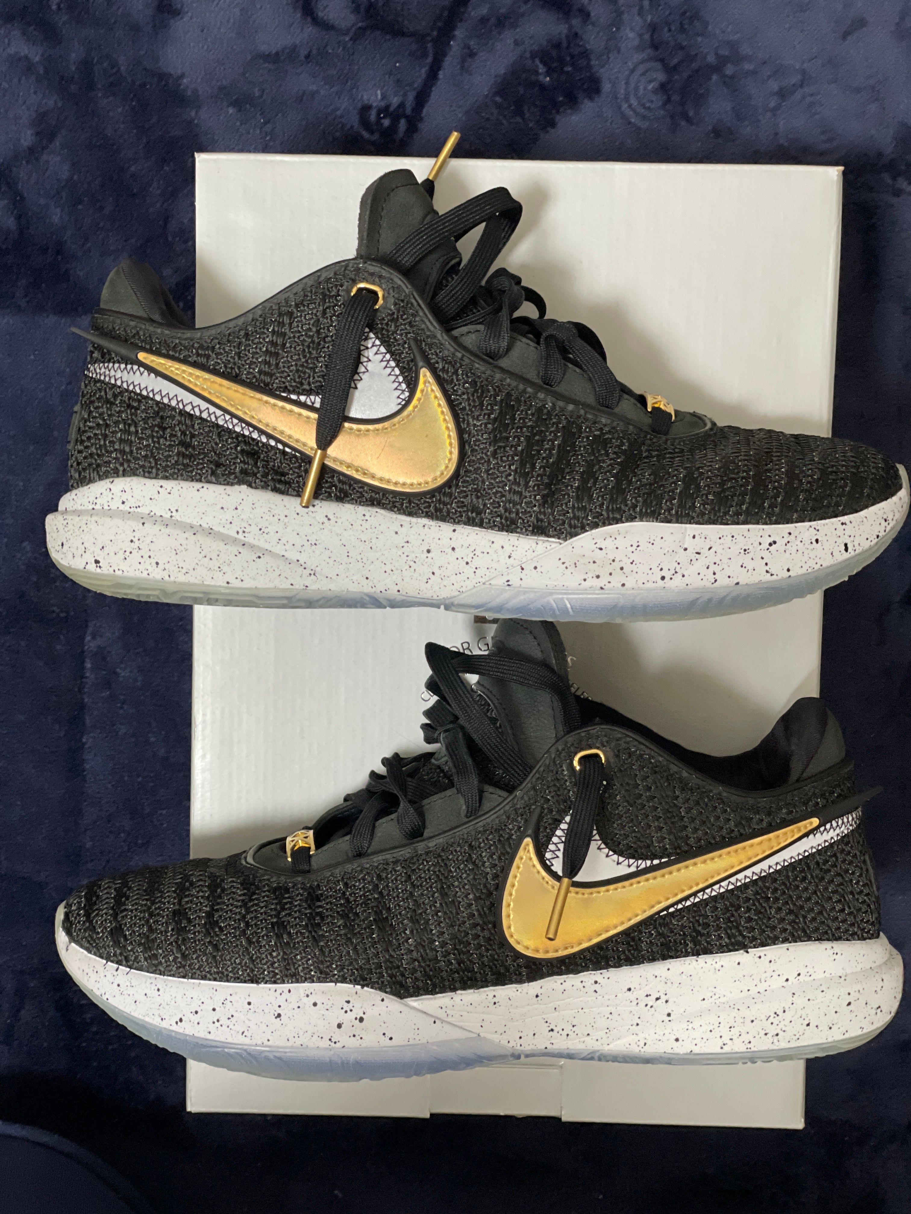 Nike Lebron 20 "Black/White/Pure Platinum/Metallic Gold"