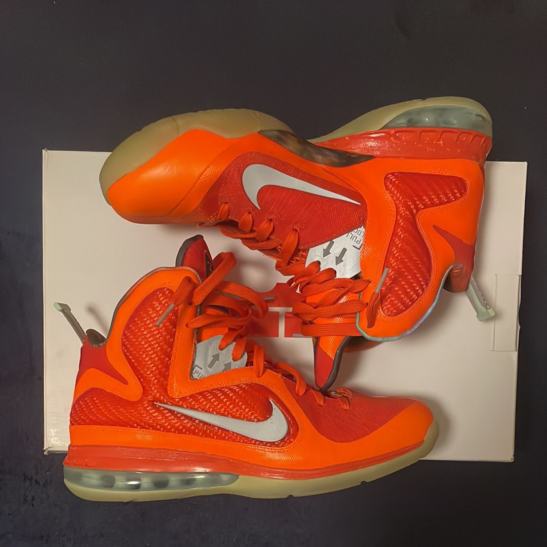 ナイキ レブロン9 ビッグ バン AS "トータルオレンジ"
