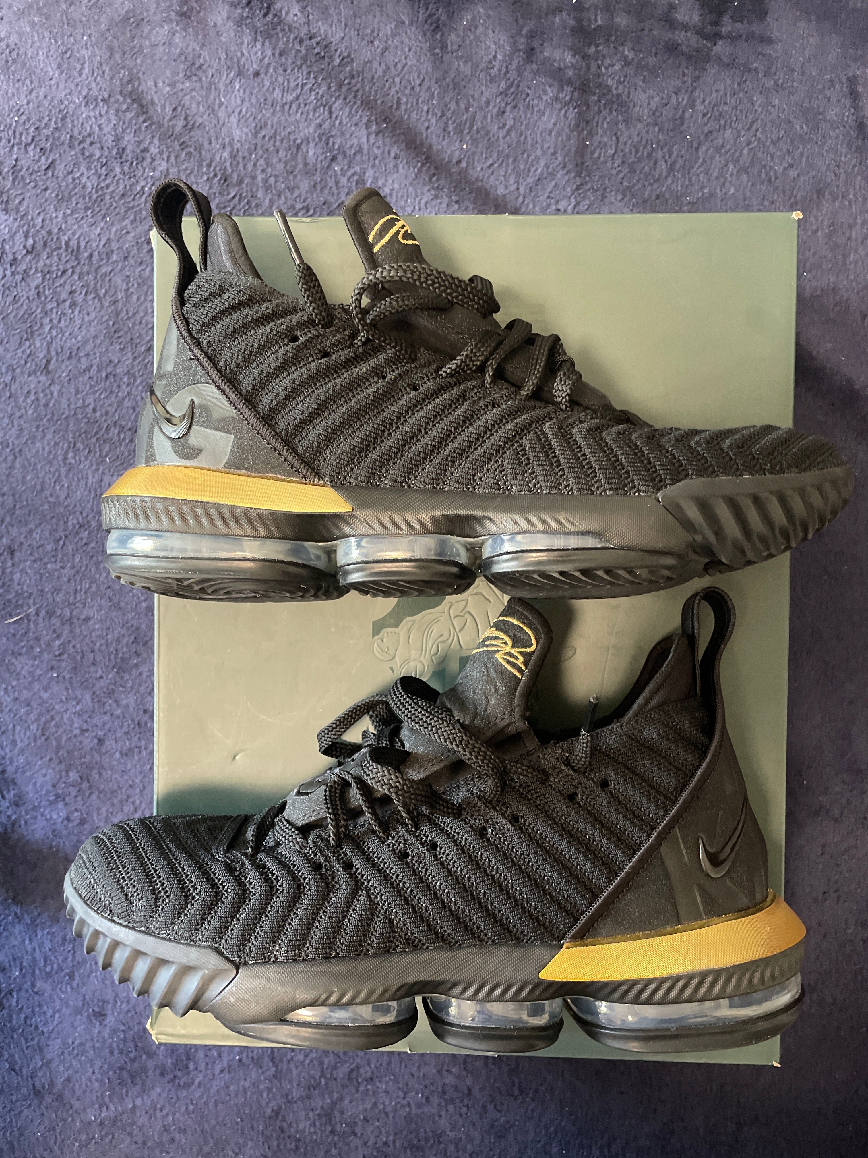 Nike LeBron 16 I'm King "Black/Metallic Gold"