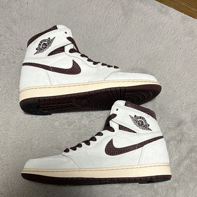 A Ma Maniere × Nike Air Jordan 1 Retro High OG "Sail and Burgundy"