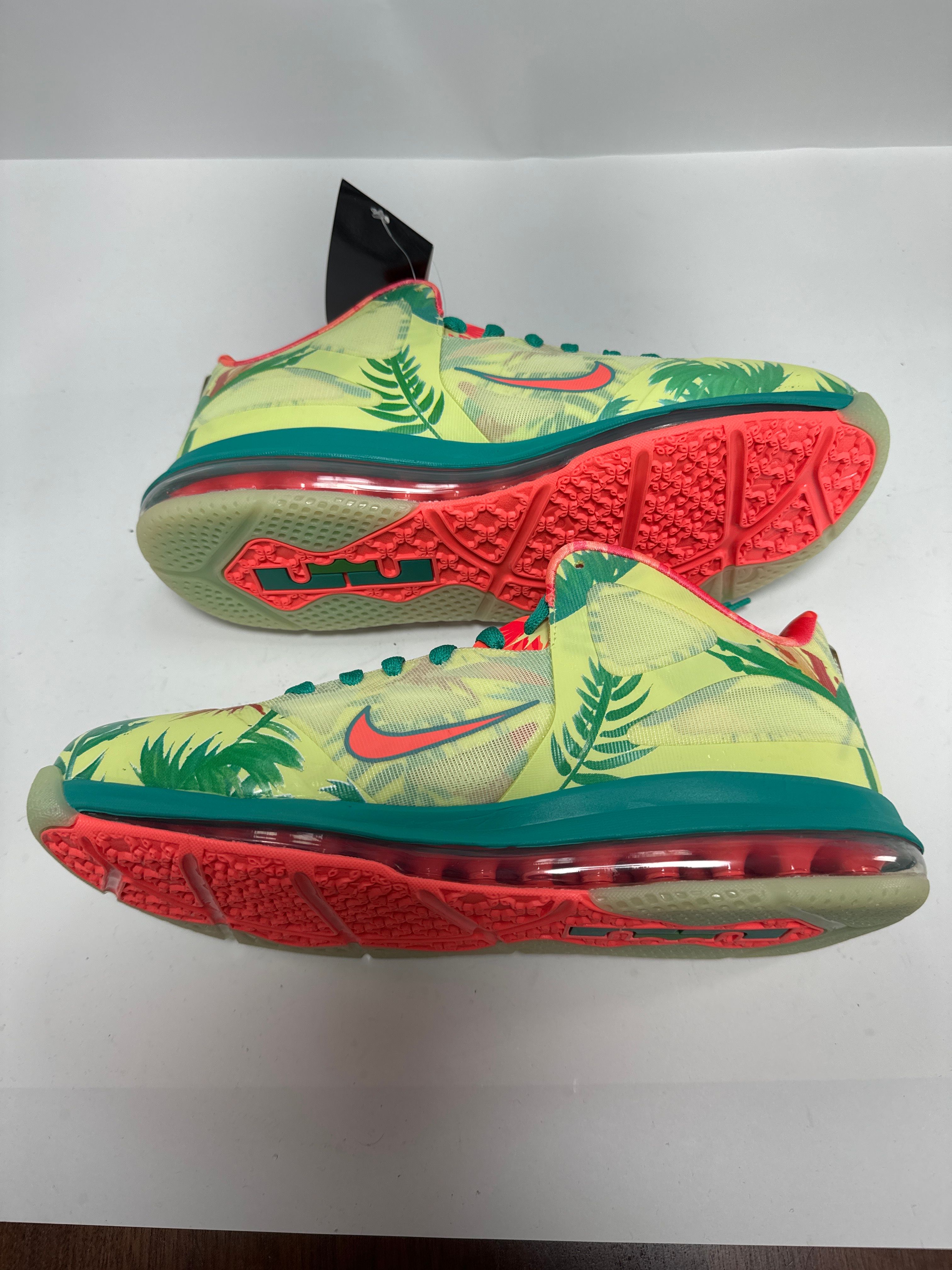 Nike LeBron 9 Low "White Lime and Bright Mango"