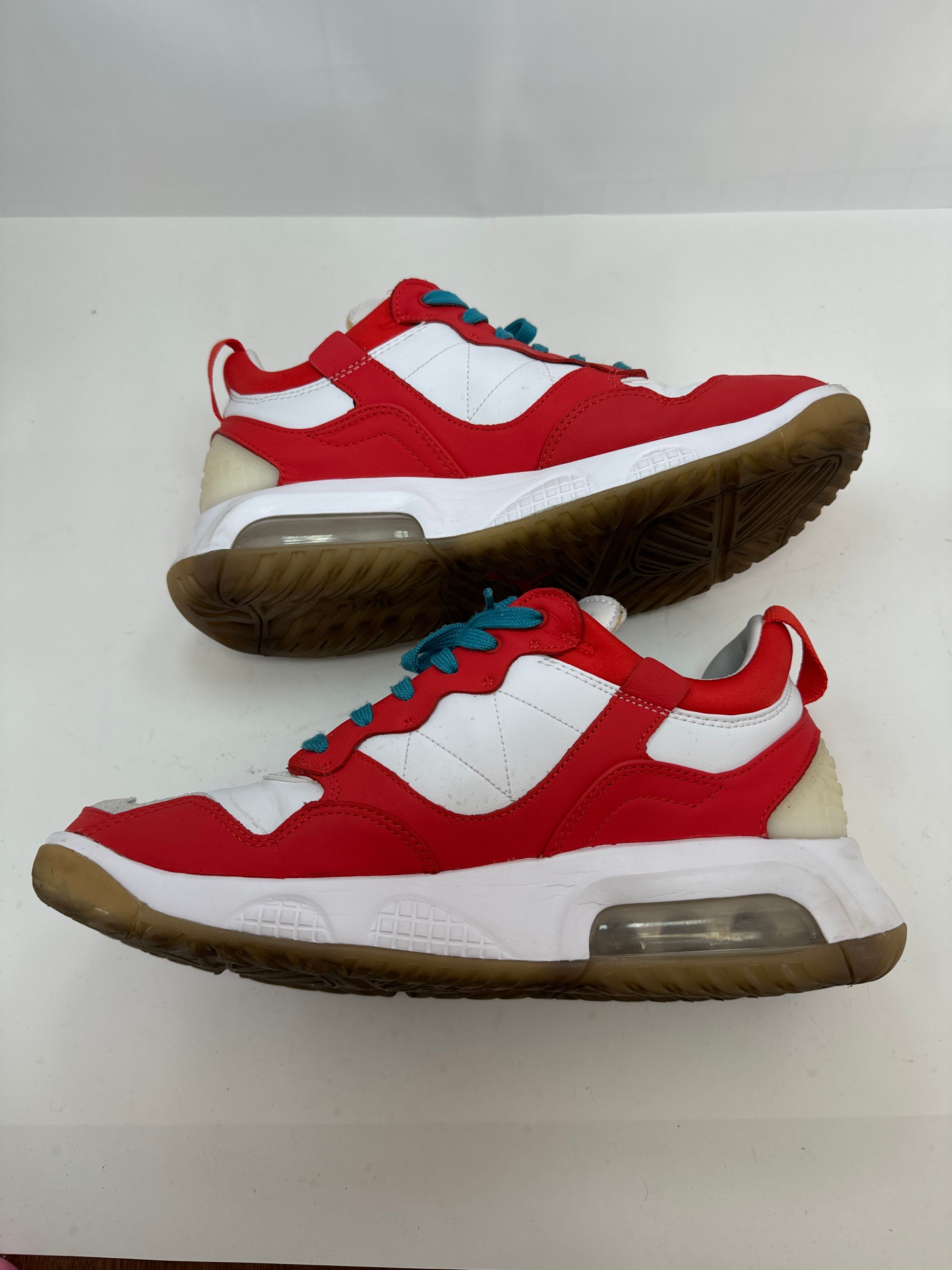 ナイキ ジョーダン MA2 