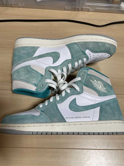 Nike Air Jordan 1 Retro High OG "Turbo Green"