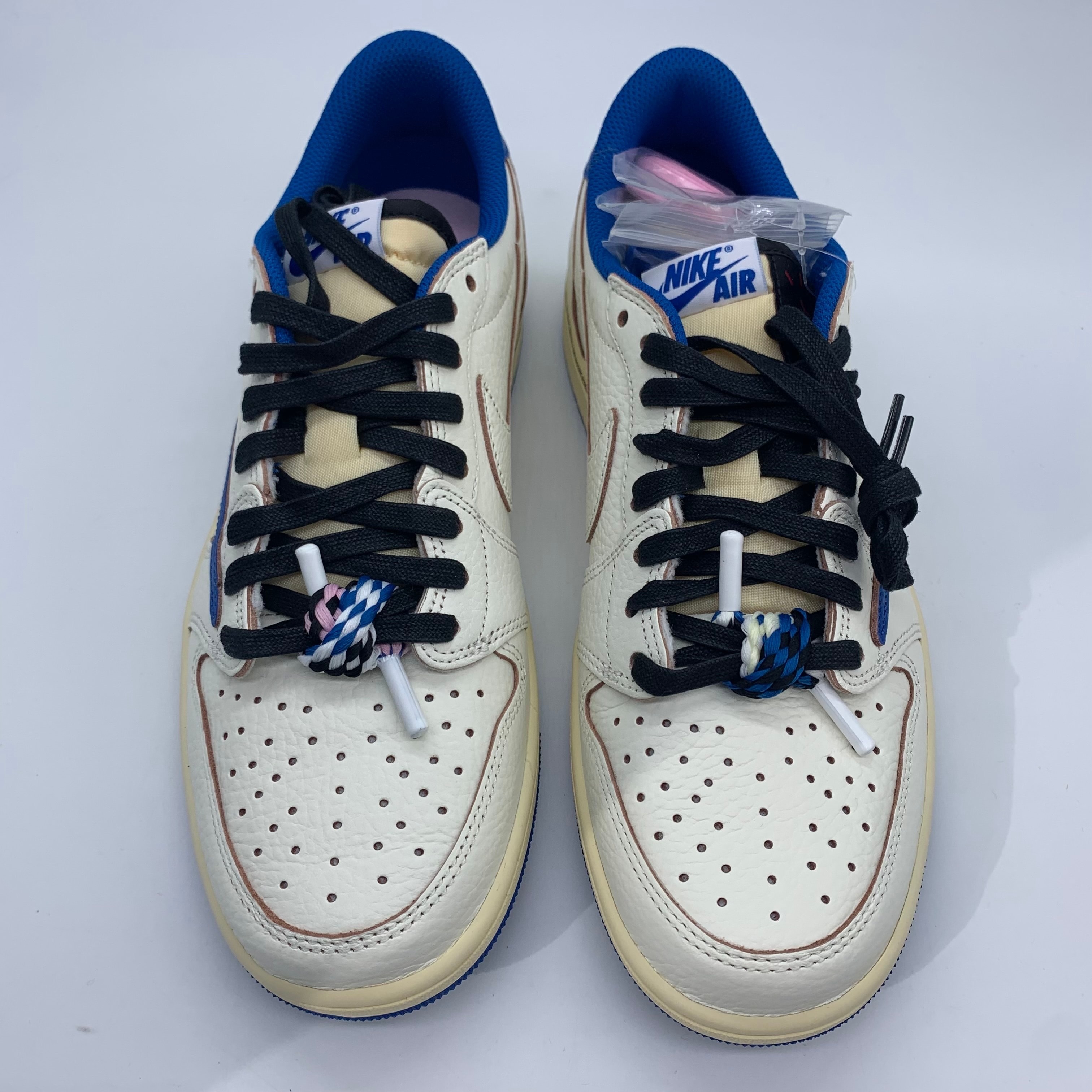 Travis Scott × fragment design × Nike Air Jordan 1 Low OG "Sail/Military Blue"