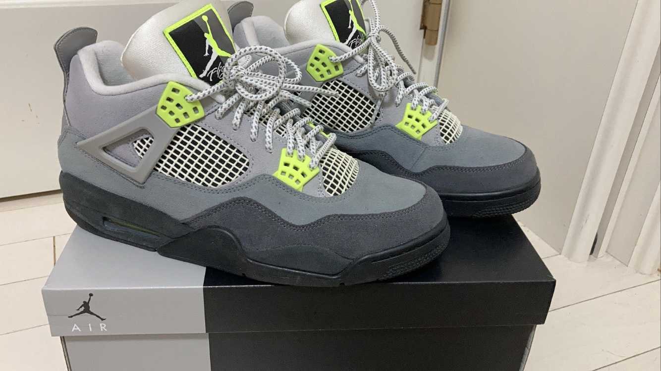 NIKE AIR JORDAN 4 RETRO LE "NEON"