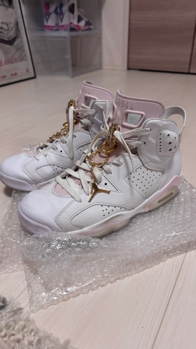 Nike Women's Air Jordan 6 "Gold Hoops"