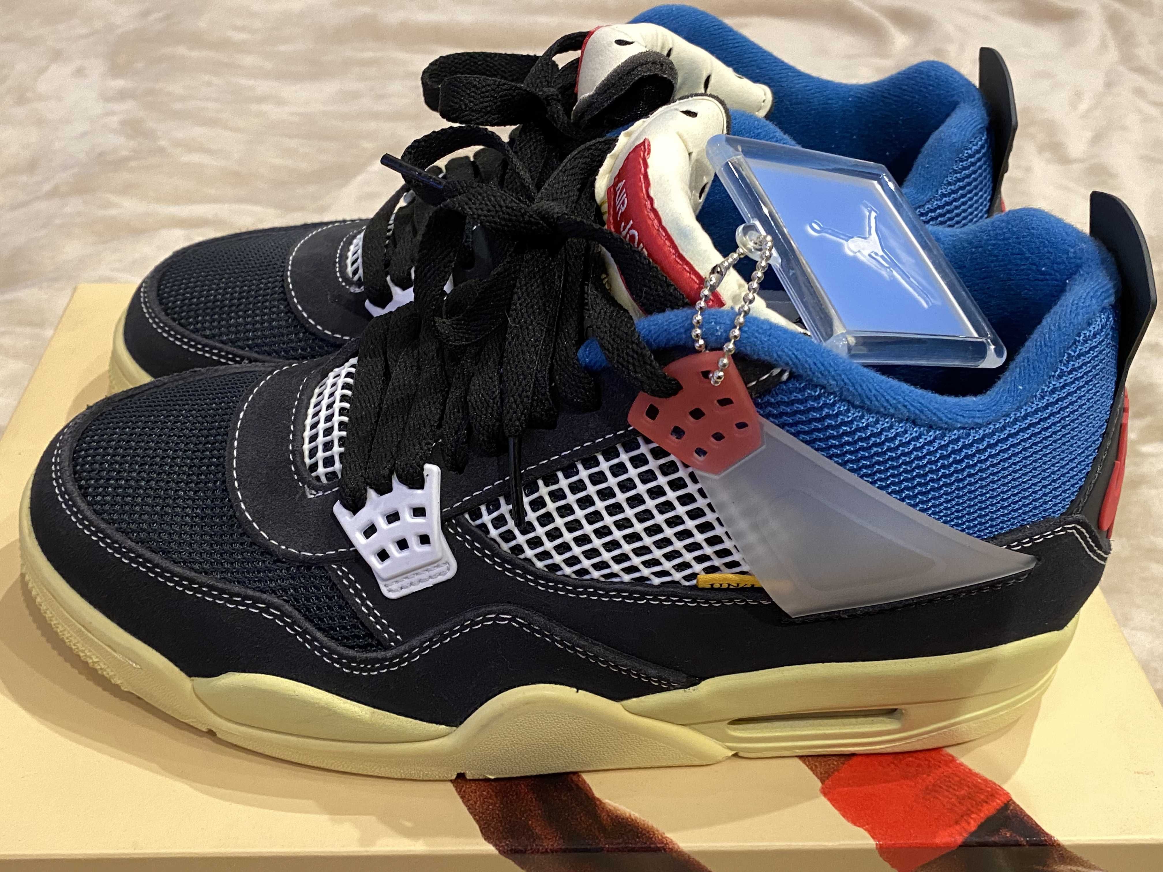 UNION × NIKE AIR JORDAN 4 "OFF NOIR"