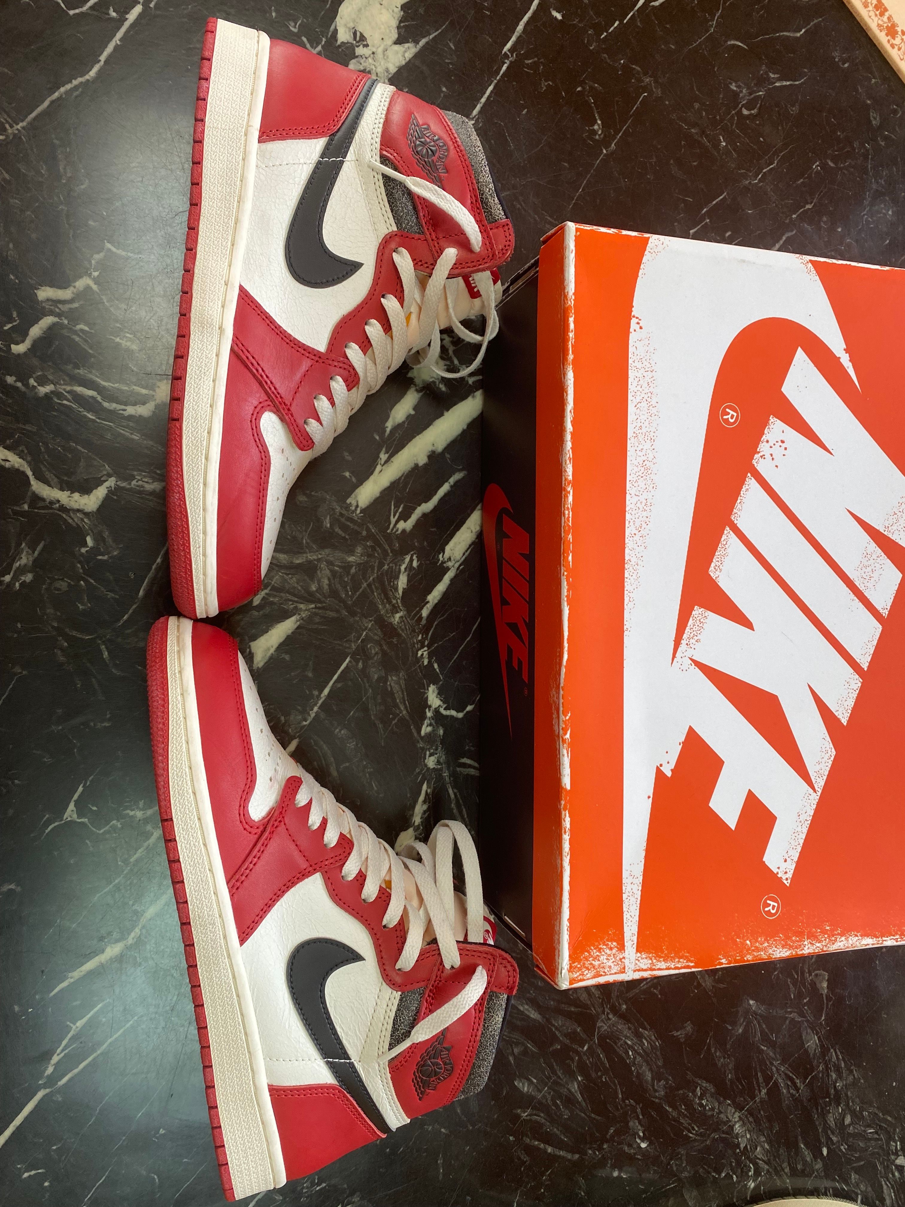 Nike Air Jordan 1 High OG "Lost & Found/Chicago"