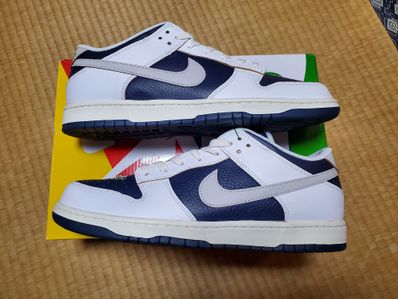 HUF × Nike SB Dunk Low "New York"