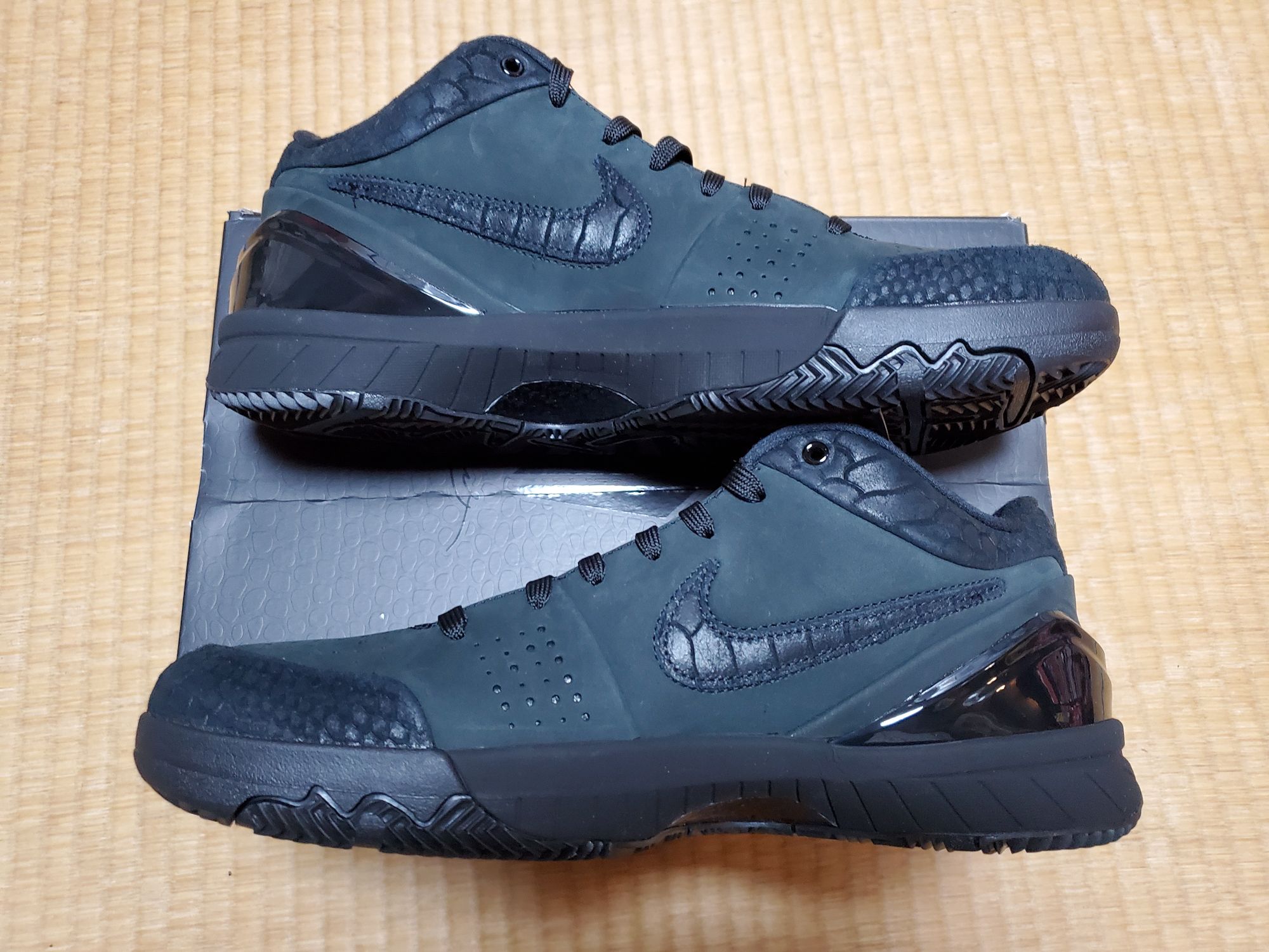 Nike Kobe 4 Protro "Black"