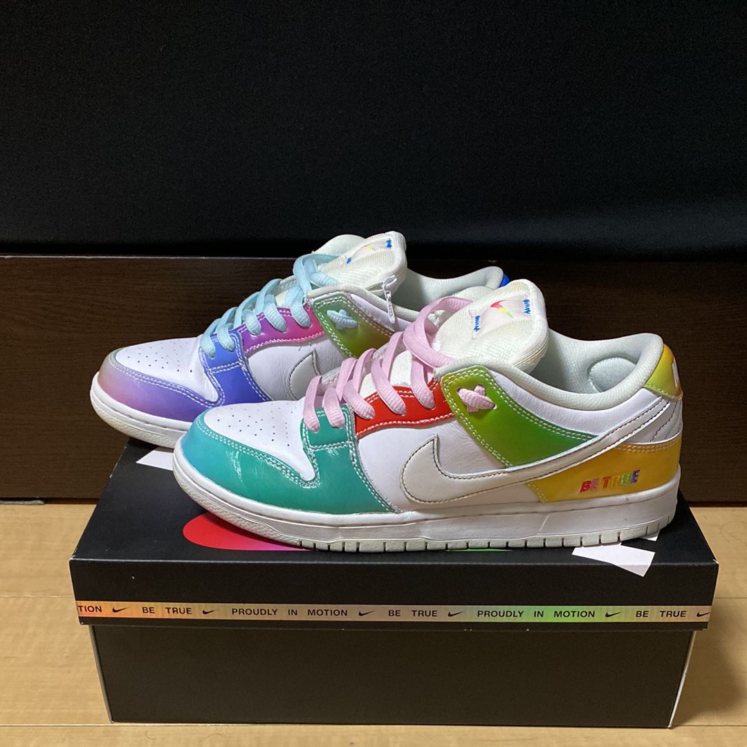 Nike SB Dunk Low "Be True"