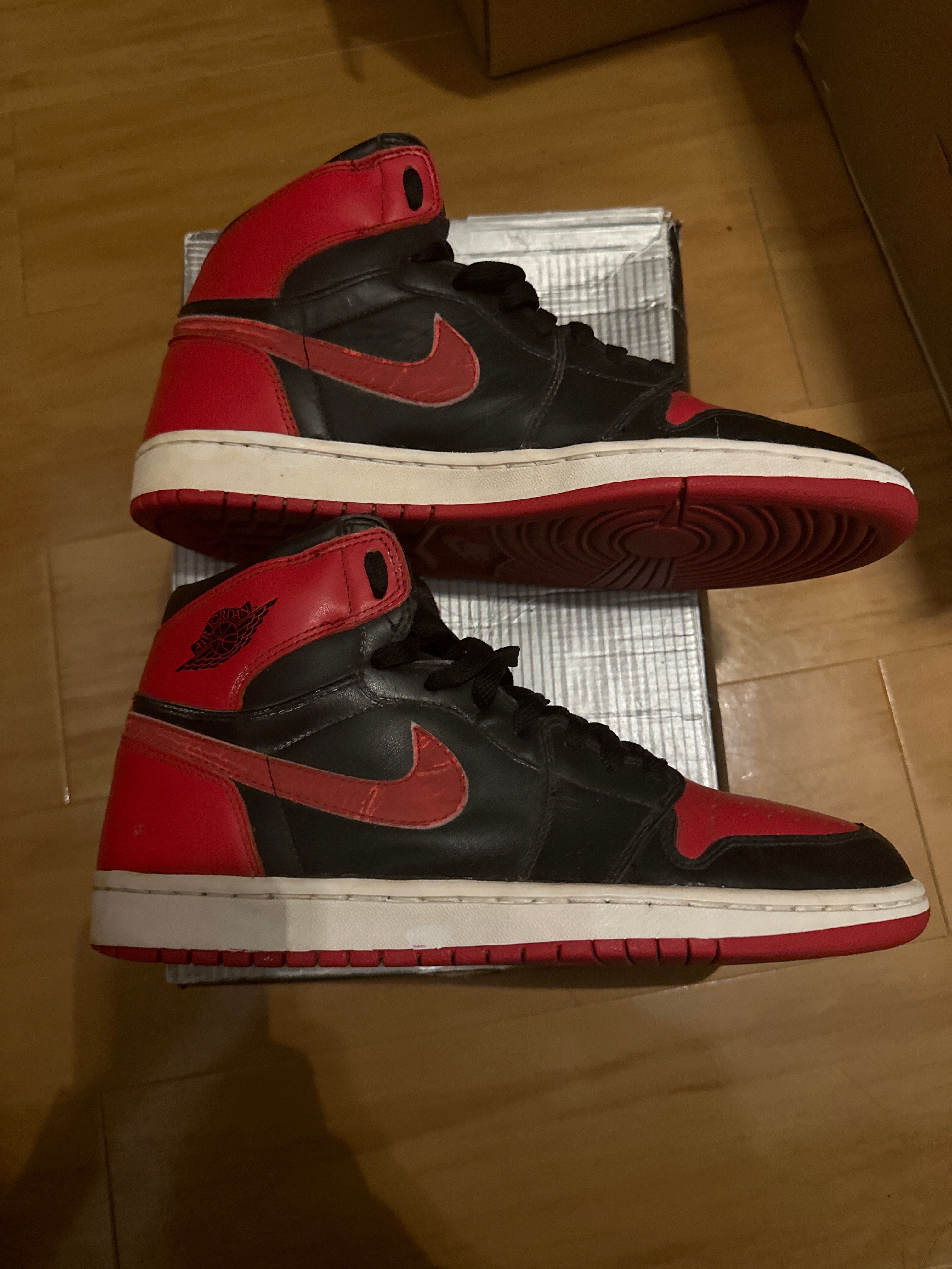 Nike Air Jordan 1 Retro High "Black Varsity Red/Bred"(2001)