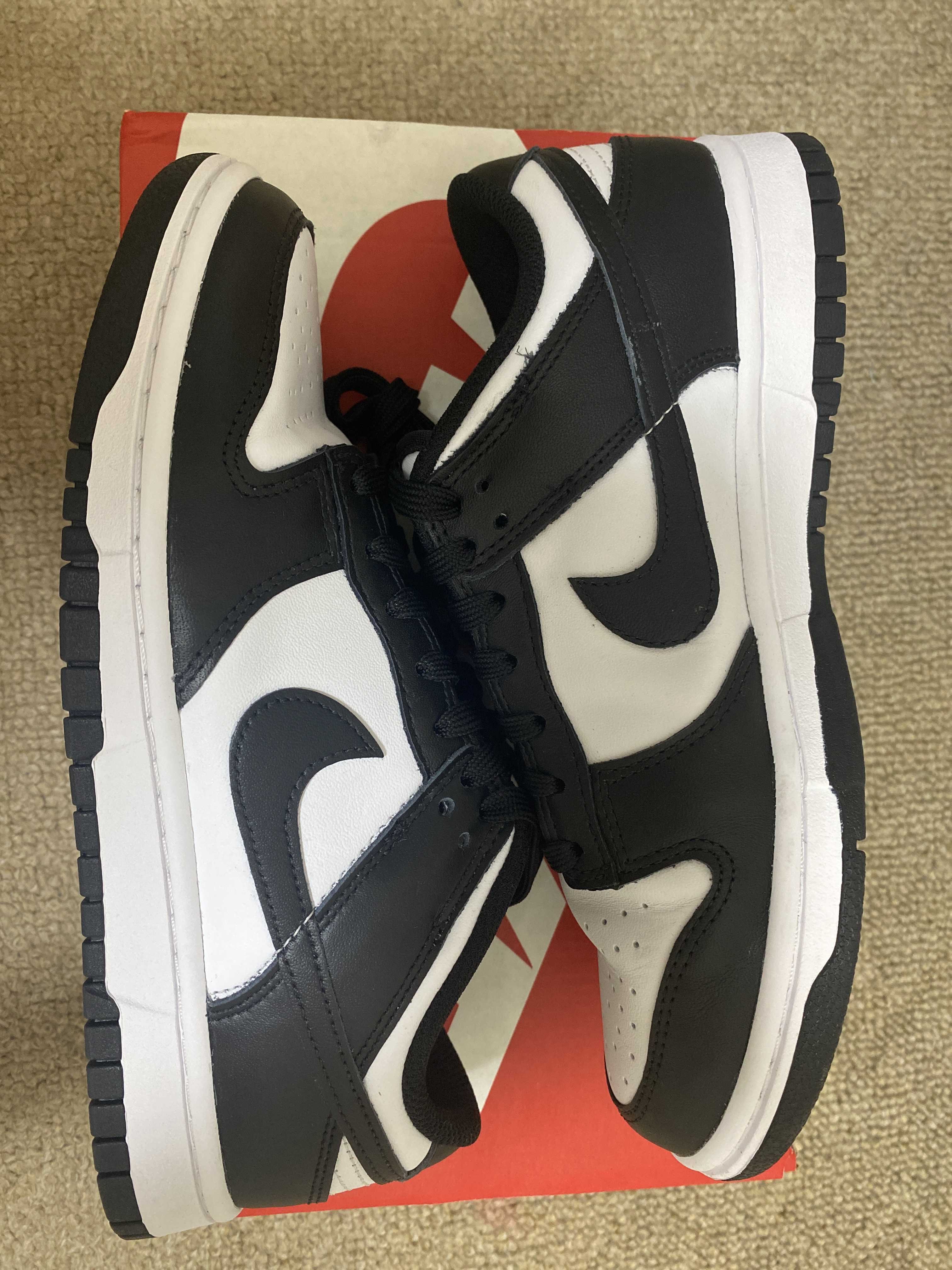 Nike Women's Dunk Low "White/Black"