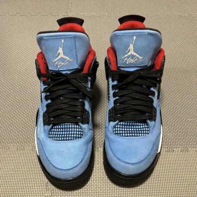 Travis Scott × Nike Air Jordan 4 Retro Cactus Jack "University Blue"
