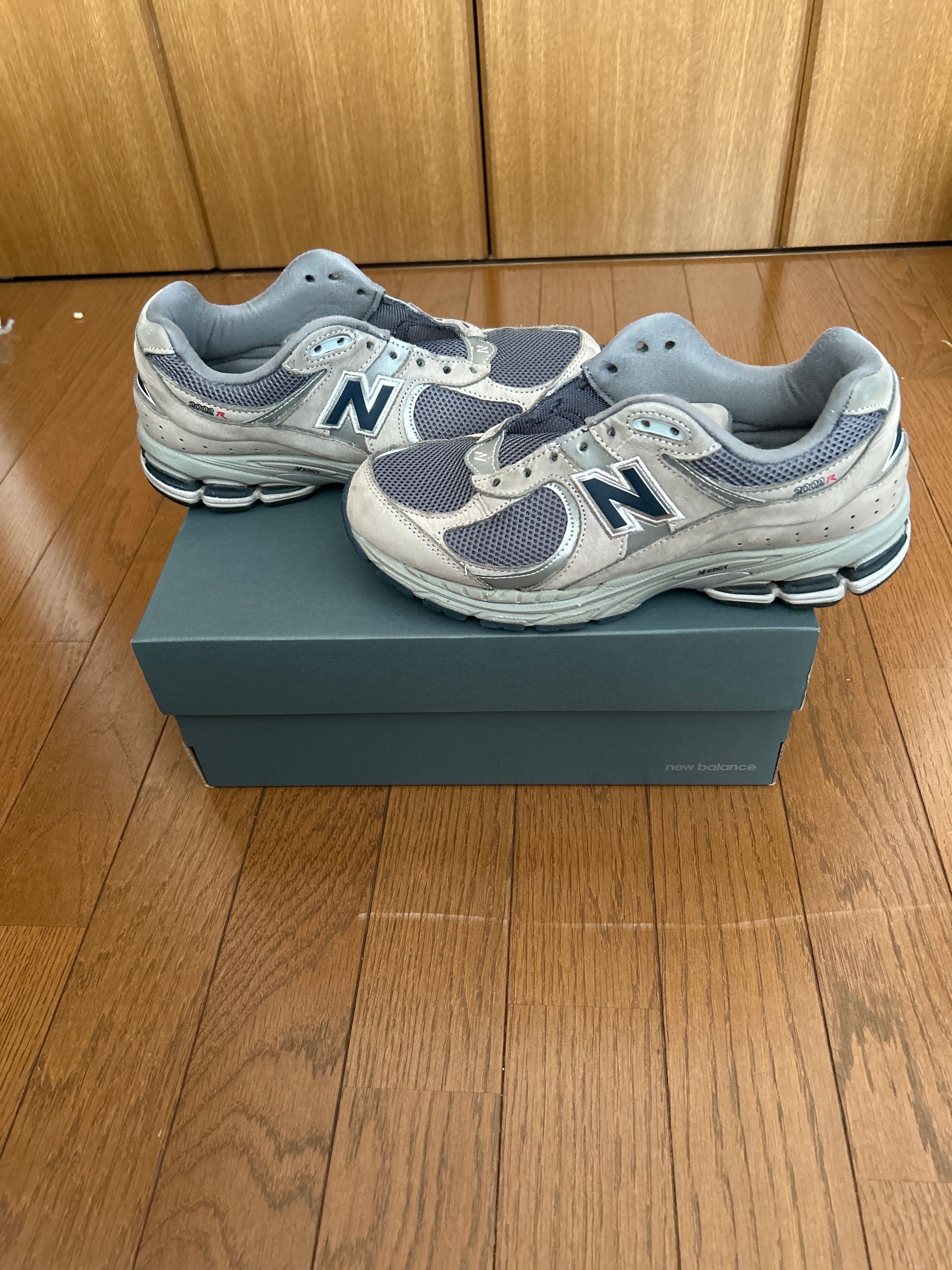 New Balance 2002R "Gray"