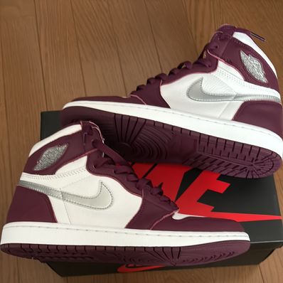 Nike Air Jordan 1 High OG "Bordeaux"