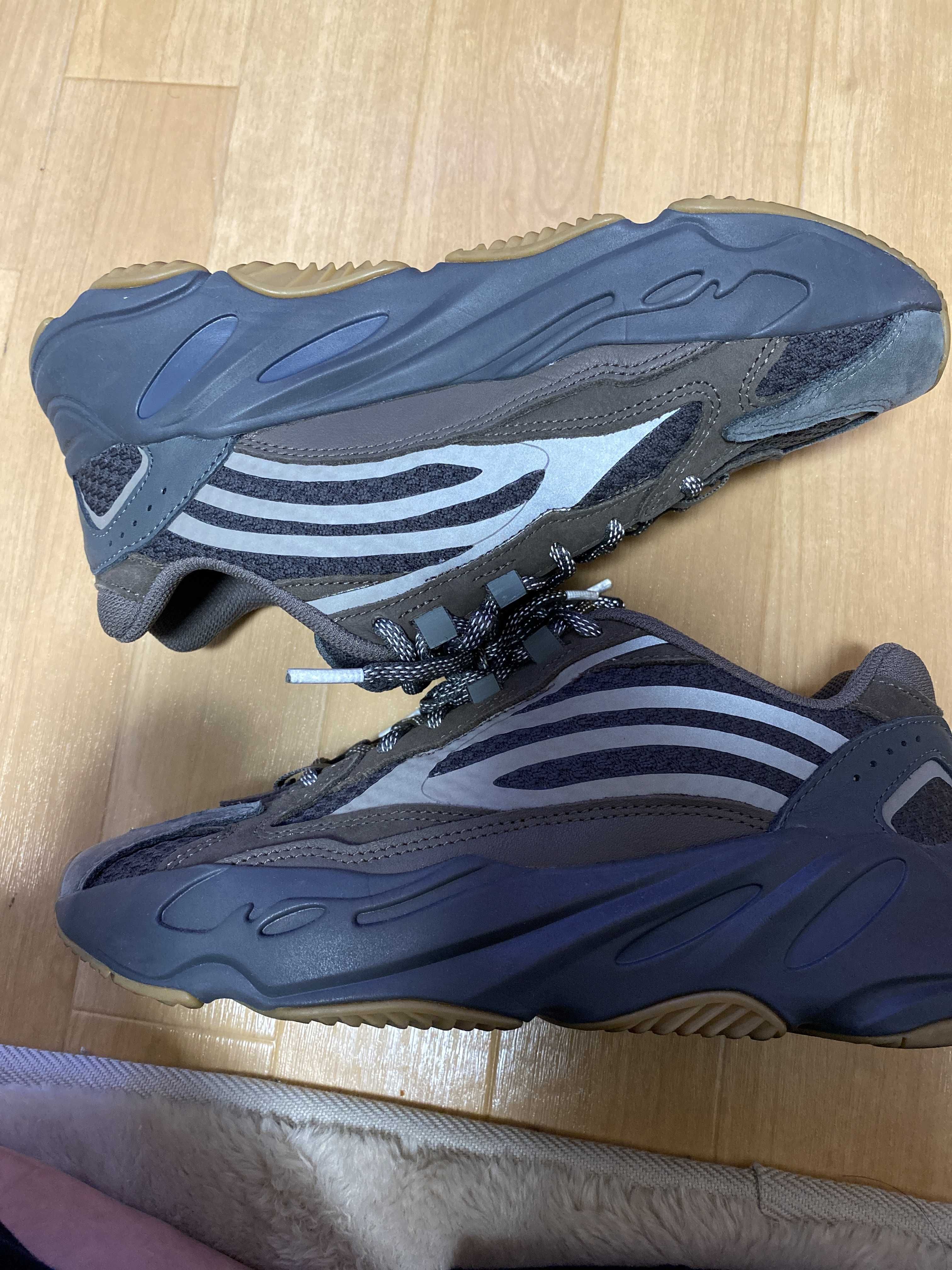 ADIDAS ORIGINALS YEEZY BOOST 700 V2 "GEODE"