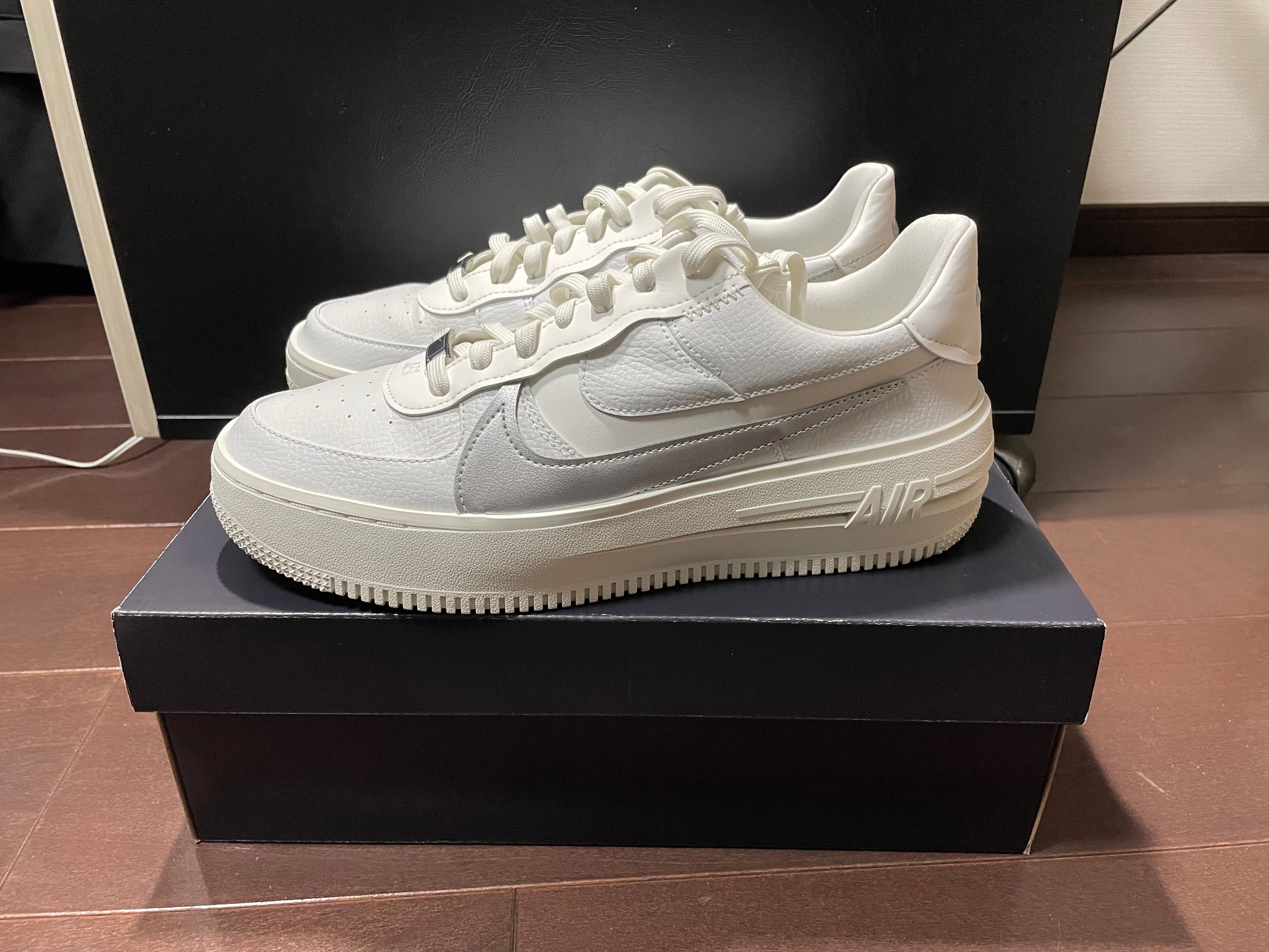 Nike Women's Air Force 1 Low PLT.AF.ORM "Summit White/Metallic Silver"