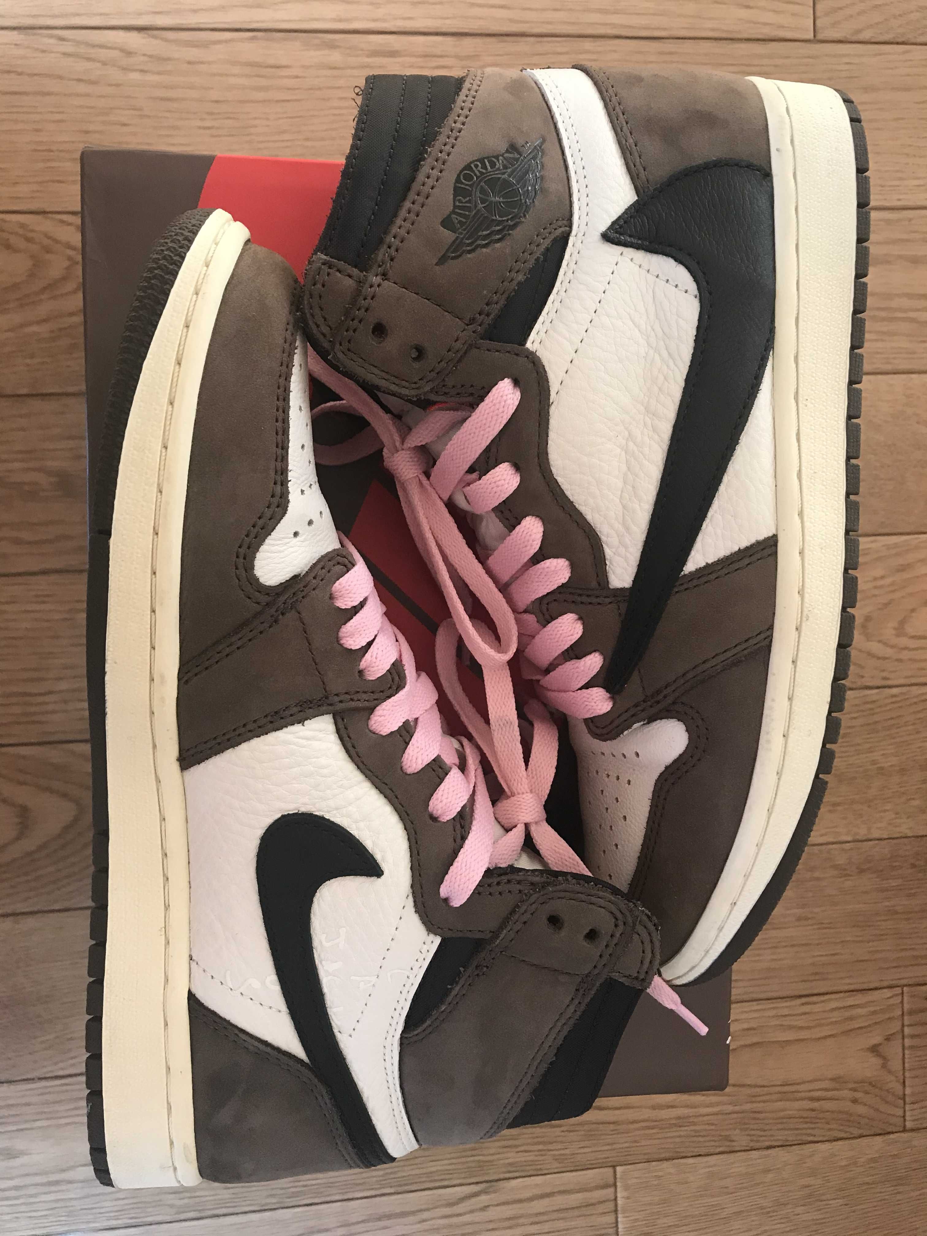 Travis Scott × Nike Air Jordan 1 Retro High OG TS SP "Sail/Dark Mocha"