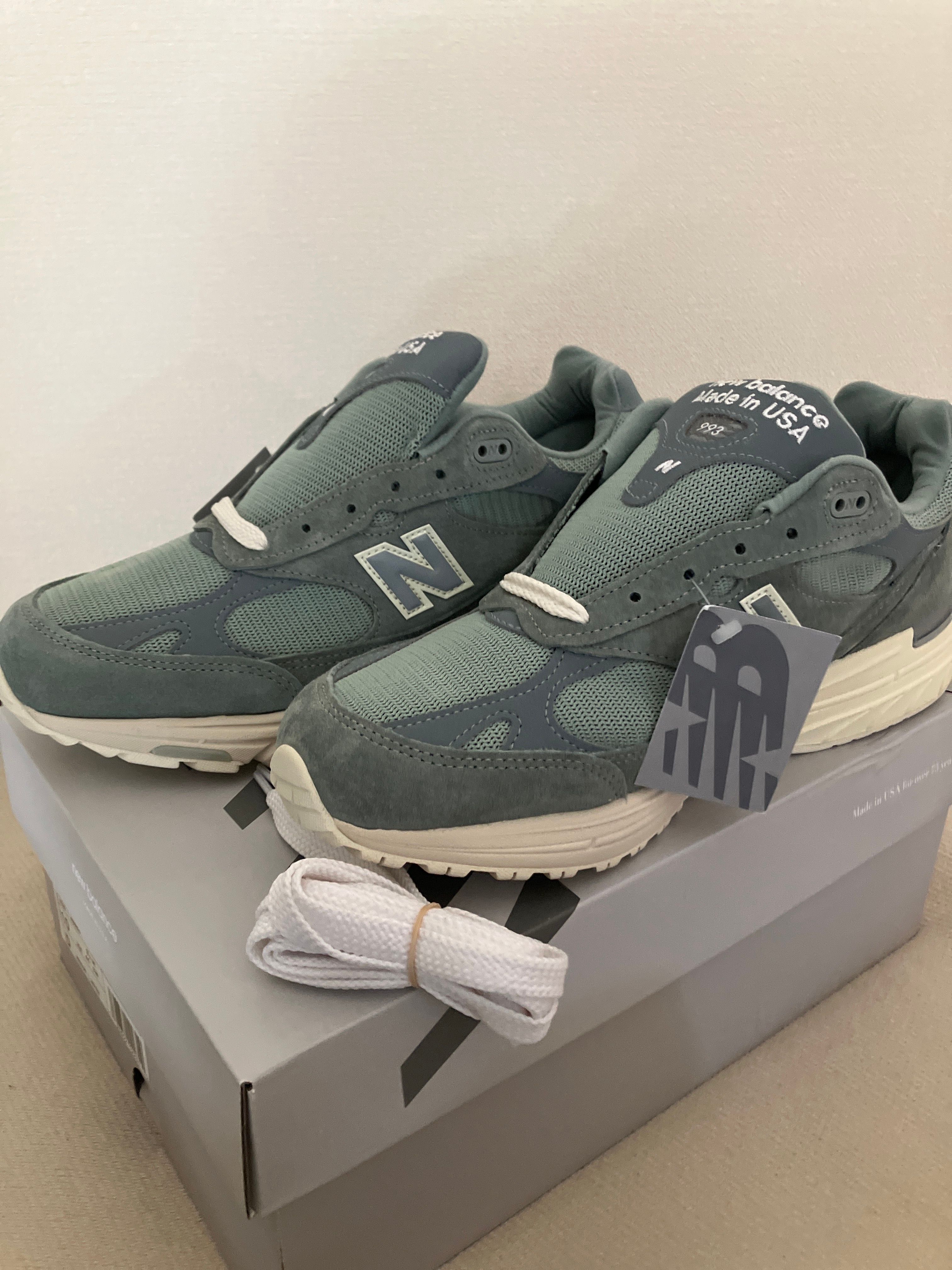 KITH × New Balance 993 "Pistachio"