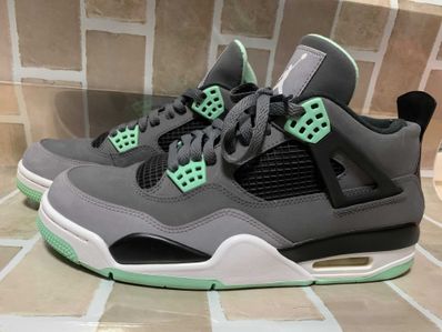NIKE AIR JORDAN 4 RETRO GREEN GLOW