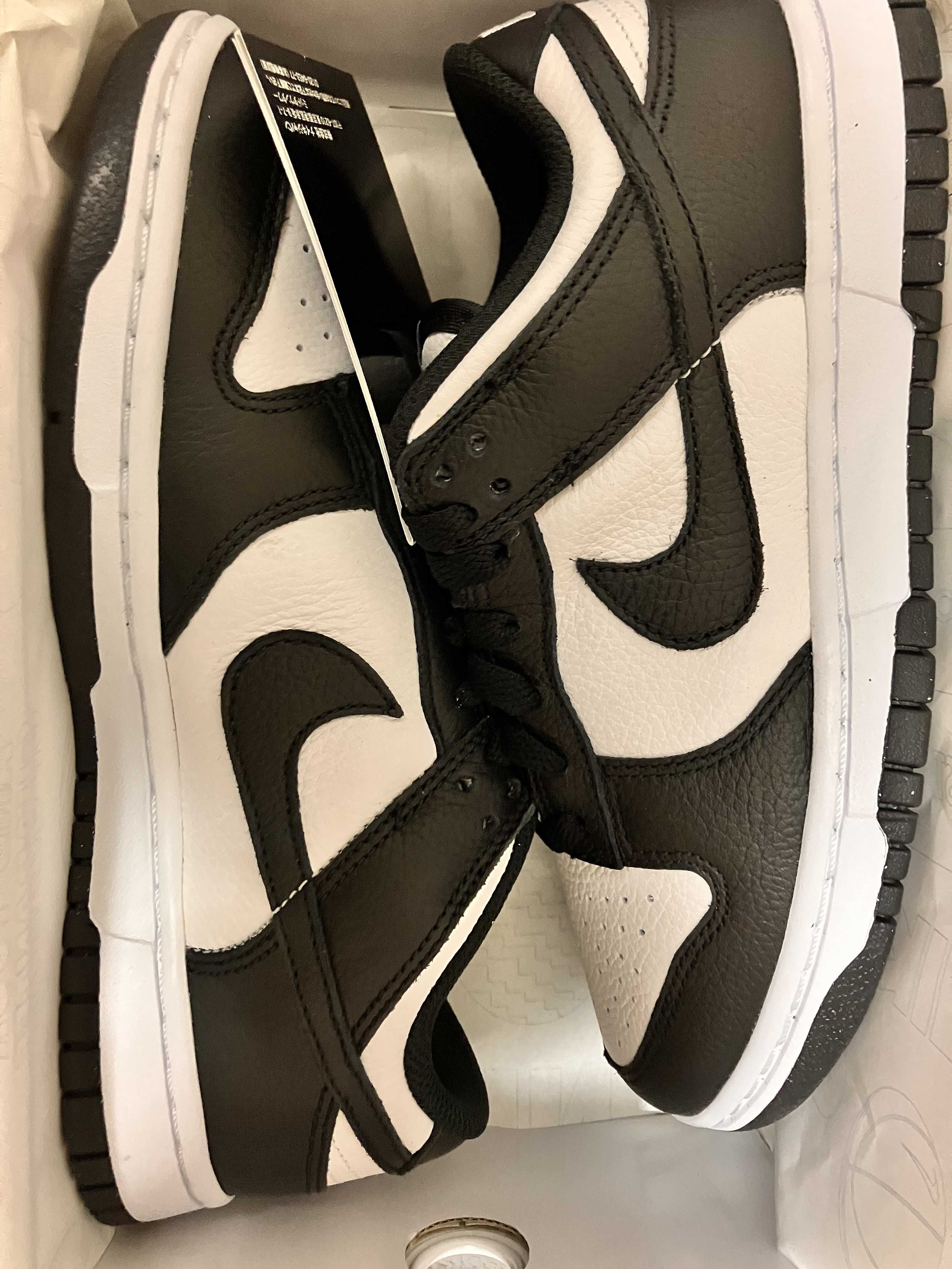 Nike Dunk Low Retro "Panda/White/Black"