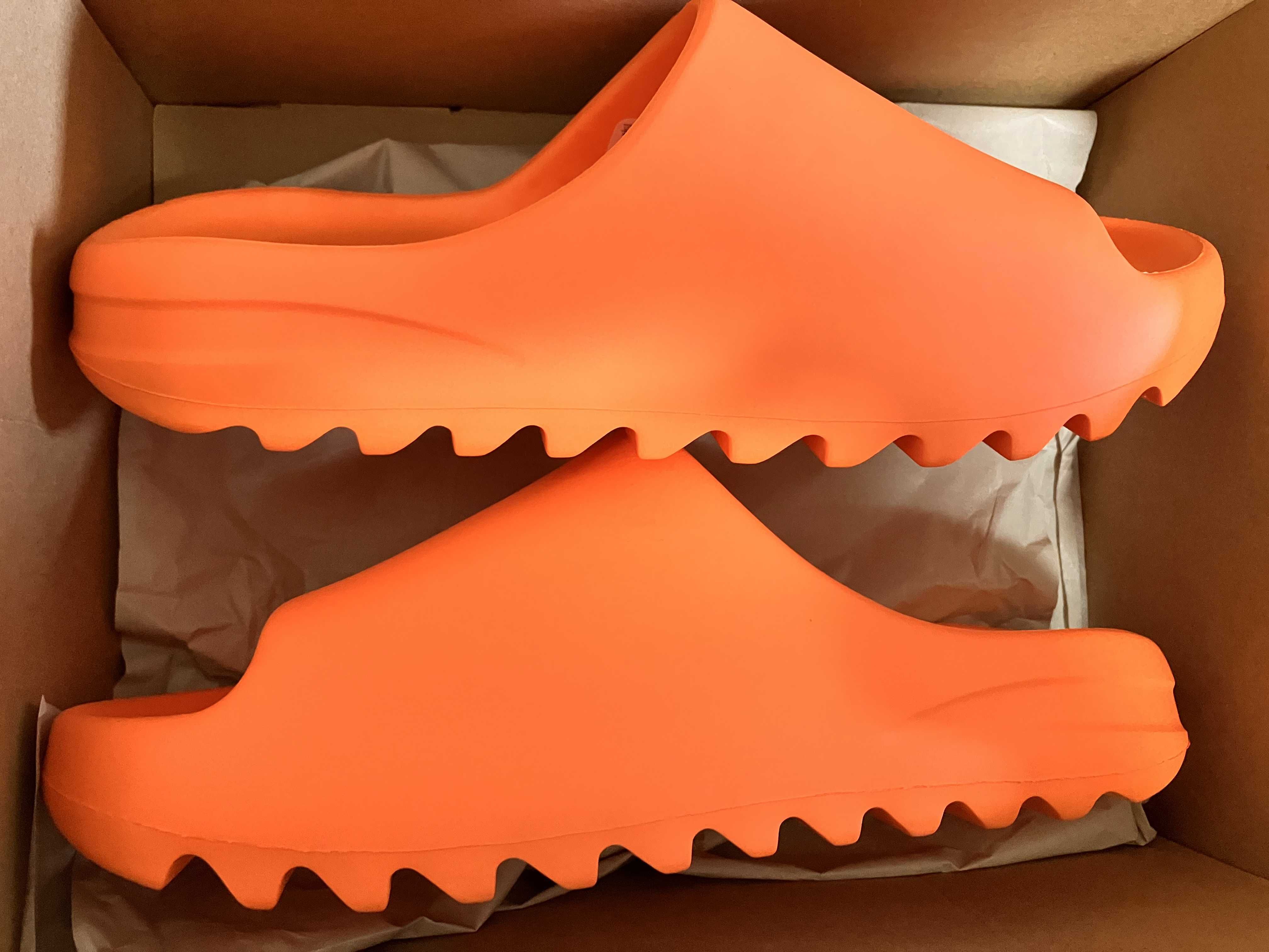 adidas YEEZY Slide "Enflame Orange"