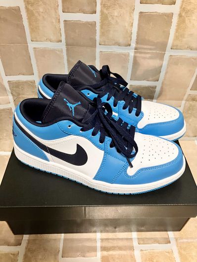 Nike Air Jordan 1 Low "University Blue"
