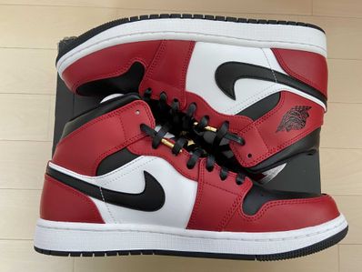 Nike Air Jordan 1 Mid "Chicago Black Toe"