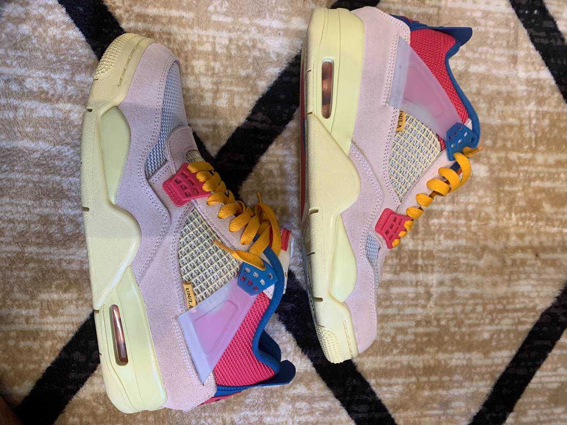 UNION × Nike Air Jordan 4 SP "Guava Ice/Light Fusion Red"