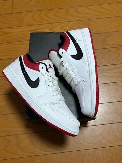 NIKE AIR JORDAN 1 LOW "WHITE/UNIVERSITY RED/BLACK"