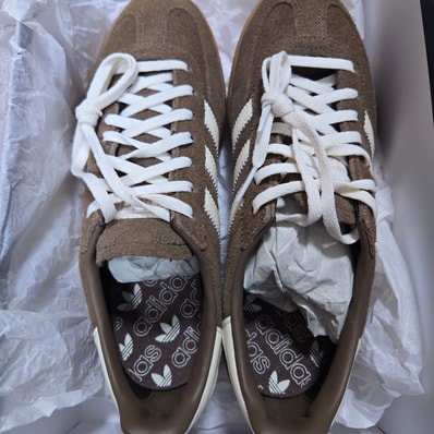 adidas Women's Handball Spezial "Earth Strata/Off White/Gum"