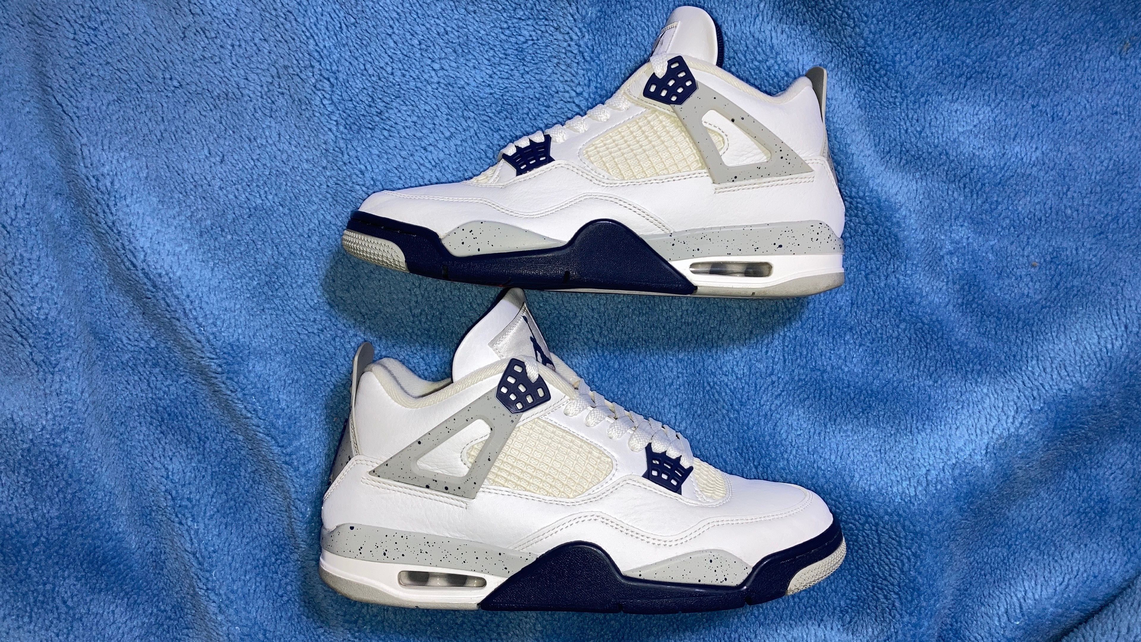 Nike Air Jordan 4 "Midnight Navy"