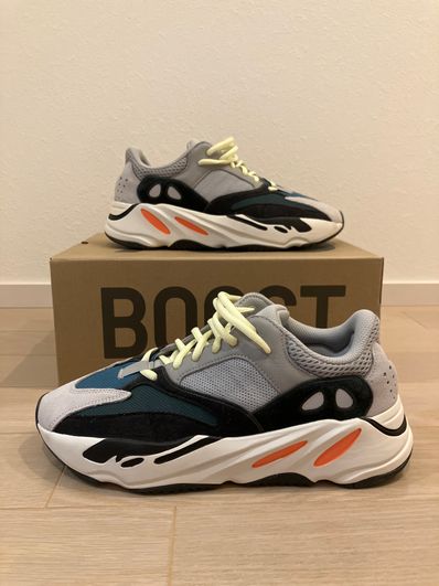 adidas YEEZY Boost 700 "Wave Runner"