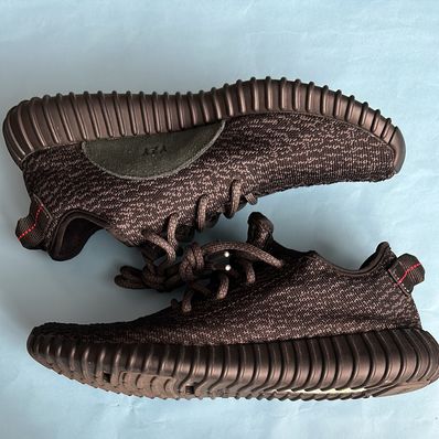 adidas YEEZY Boost 350 "Pirate Black" (2022/2023/2024)