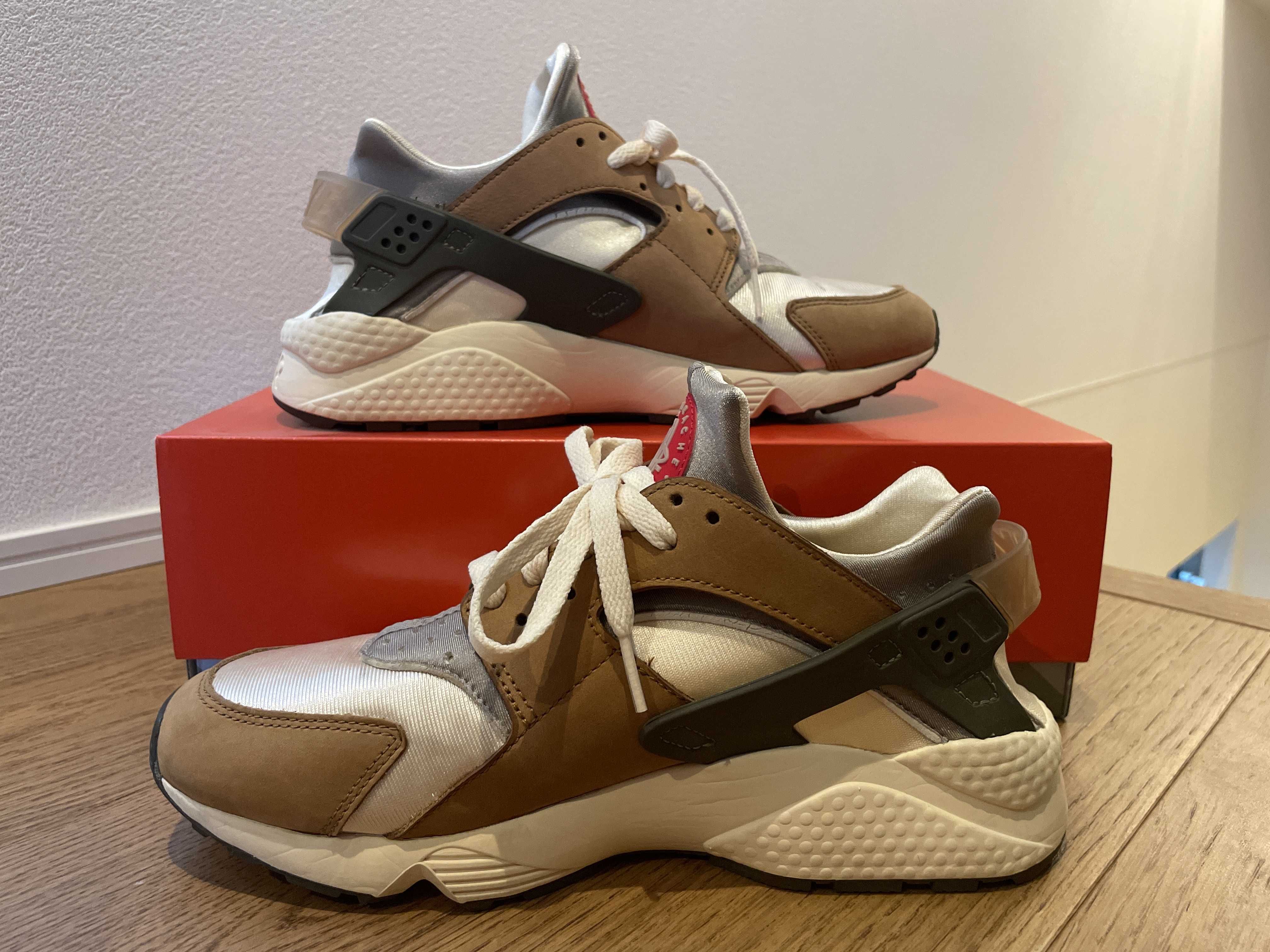 Stussy × Nike Air Huarache "Desert Oak"