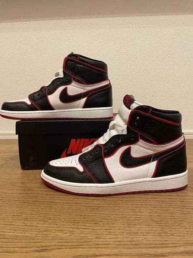 Nike Air Jordan 1 Retro High OG "Blood Line"