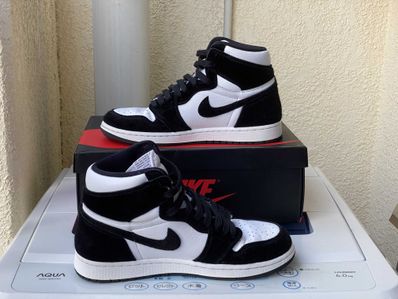 Nike Women's Air Jordan 1 Retro High OG "Black/White"