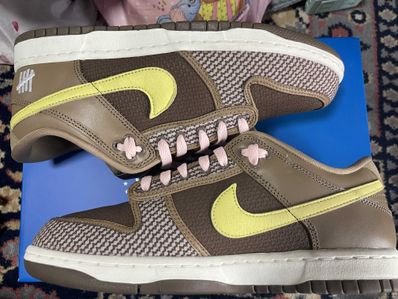 UNDEFEATED × Nike Dunk Low SP "Canteen/Lemon Frost/Palomino"