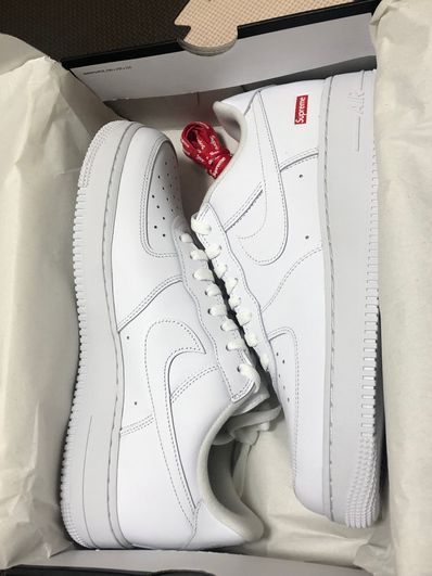 Supreme × Nike Air Force 1 Low "White"