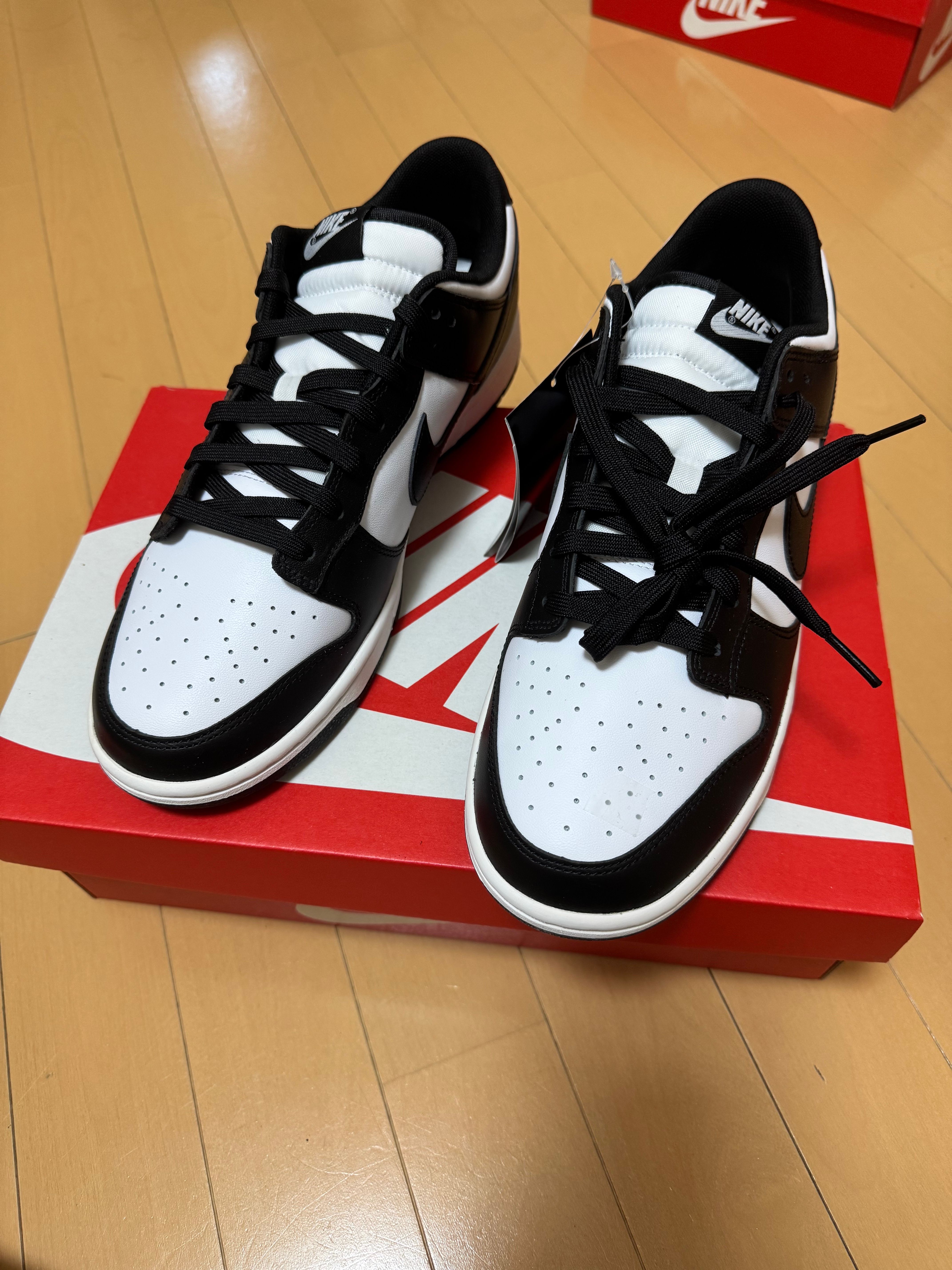 Nike Dunk Low Retro "Panda/White/Black"