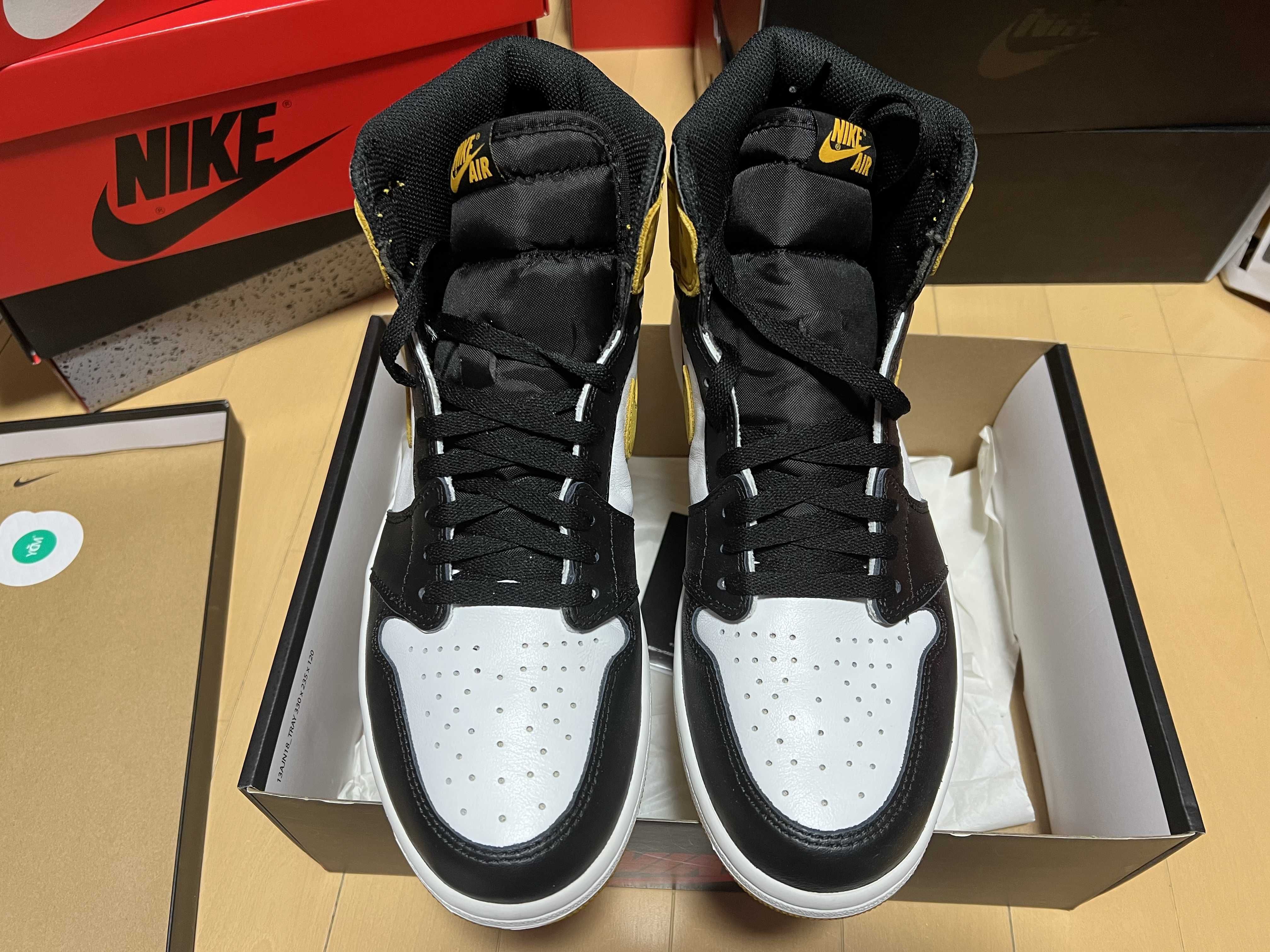 Nike Air Jordan 1 Retro High OG "Black Toe/Yellow Ochre"