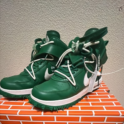 Off-White × Nike Air Force 1 Mid SP LTHR "Pine Green"