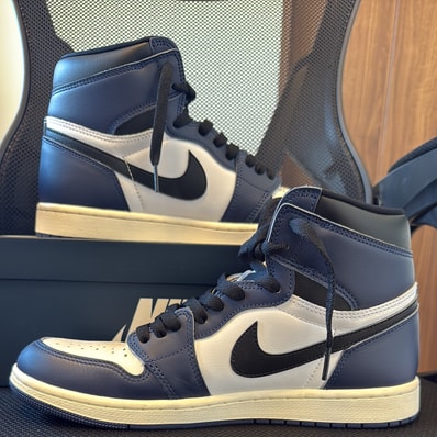Nike Air Jordan 1 Retro High OG "Midnight Navy"